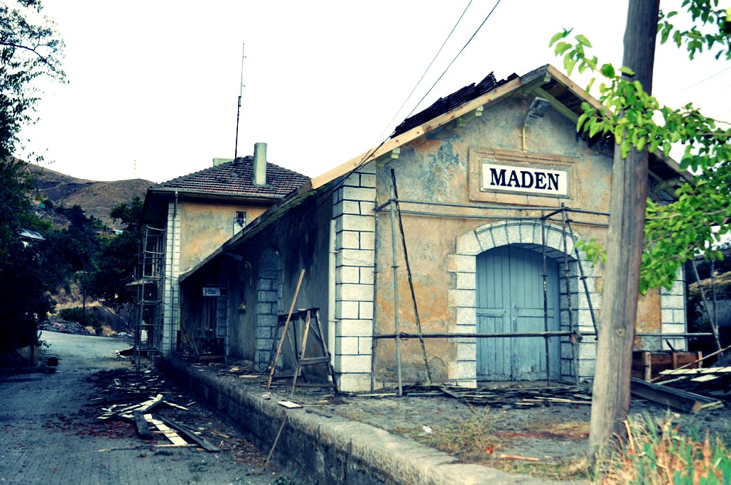 Maden Tren İstasyonu